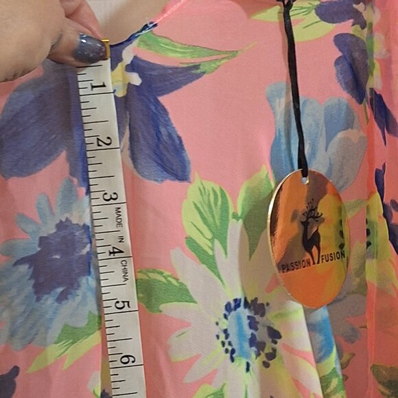 2 for $12: PASSION FUSION PINK FLORAL KIMONO, M/L , NWT - Picture 3 of 7